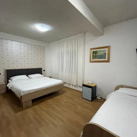 Guest house River Side *